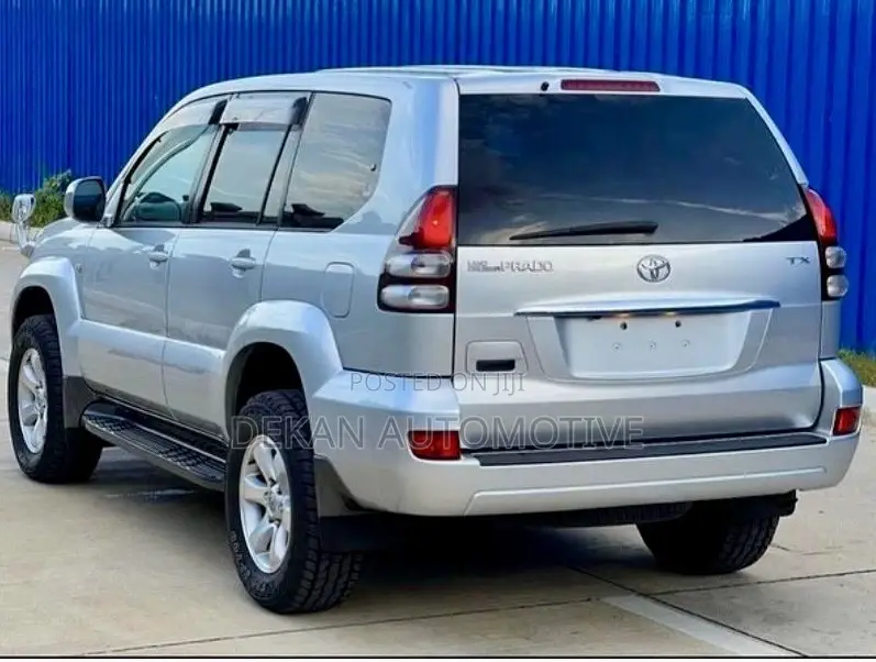 Toyota Land Cruiser Prado 3.0 D-4D 5dr 2006 Silver