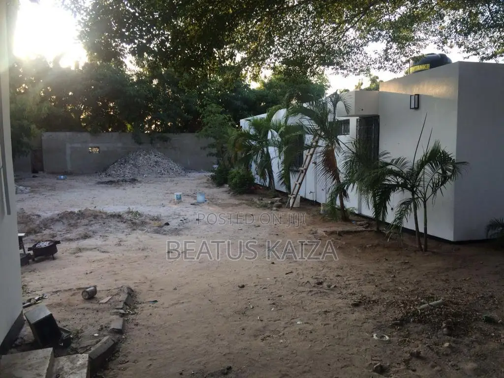 4bdrm House in Msasani for sale