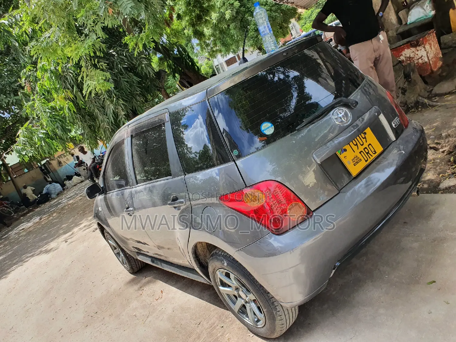 Toyota IST 2002 Gray