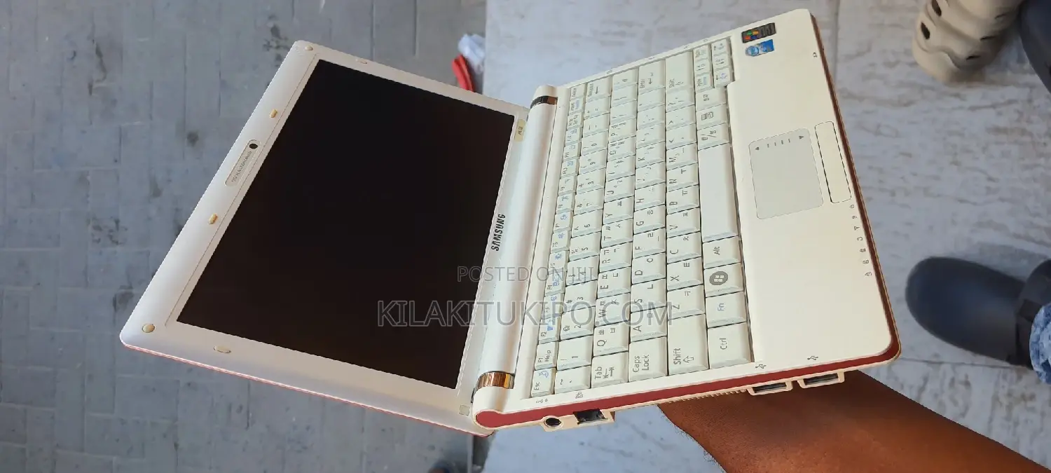 Laptop Samsung N230 2GB Intel HDD 160GB