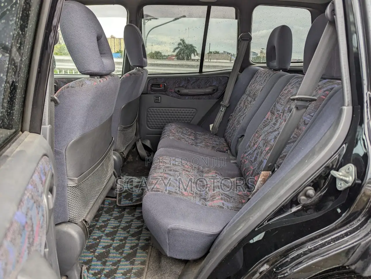 Toyota RAV4 1999 Black