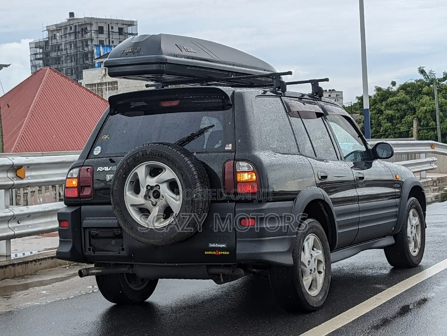 Toyota RAV4 1999 Black