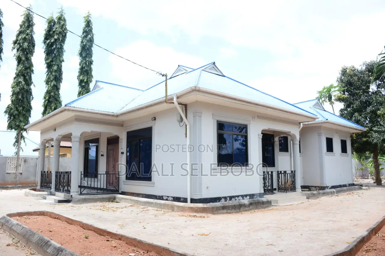 3bdrm Bungalow in Chanika for sale