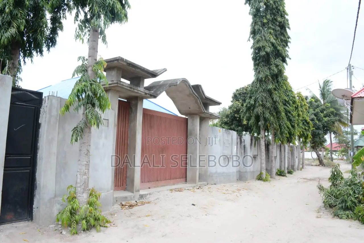 3bdrm Bungalow in Chanika for sale