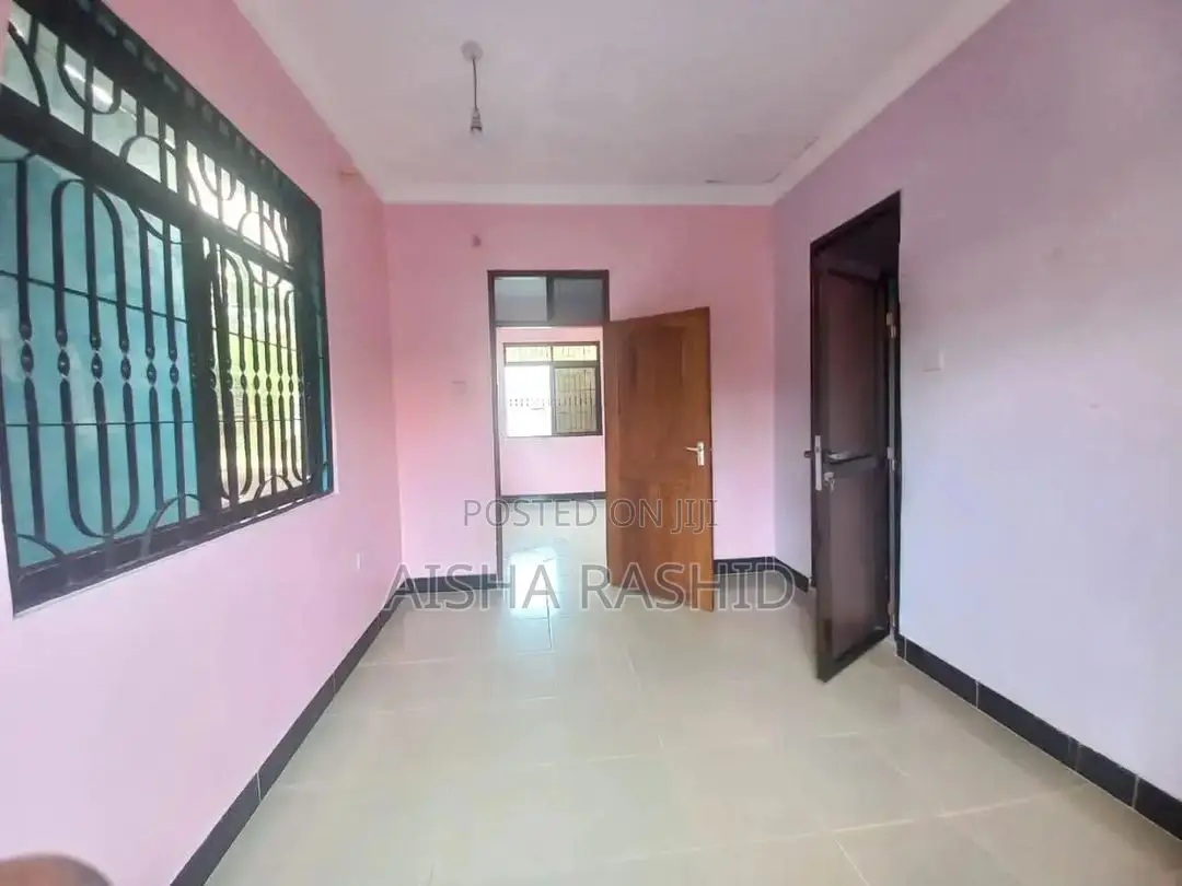 1bdrm Apartment in Kimara for rent