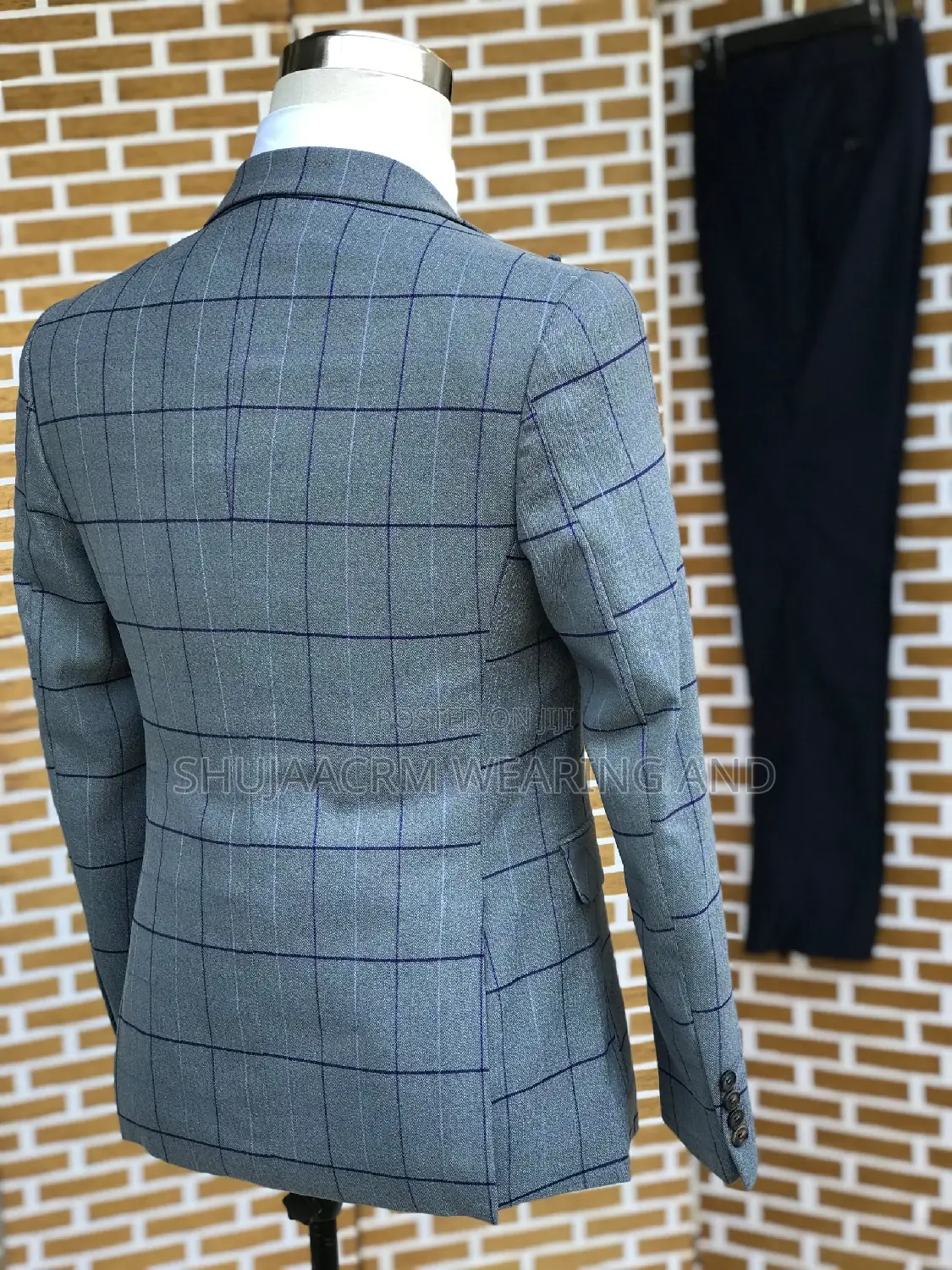 Men's Suit