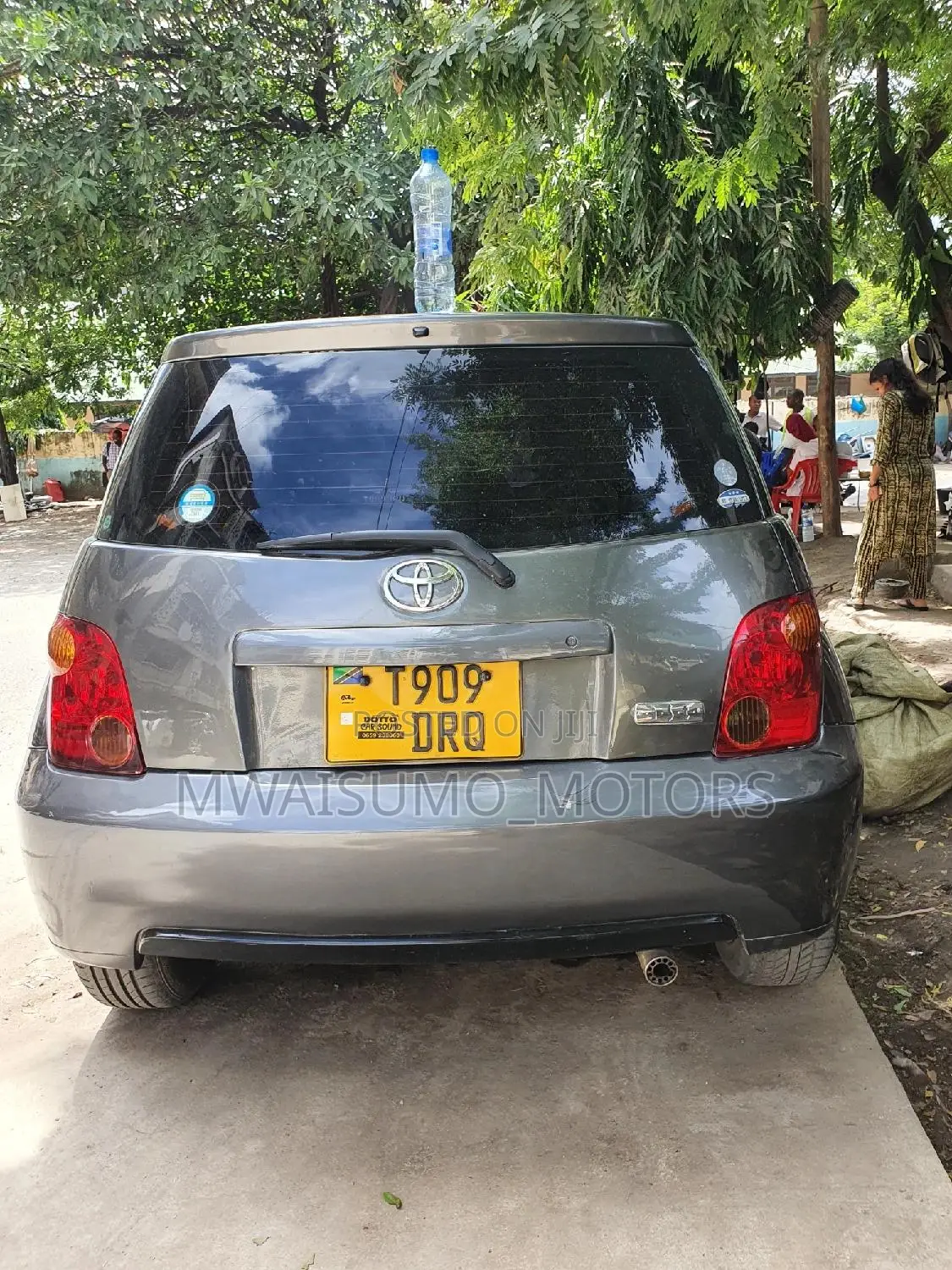 Toyota IST 2002 Gray