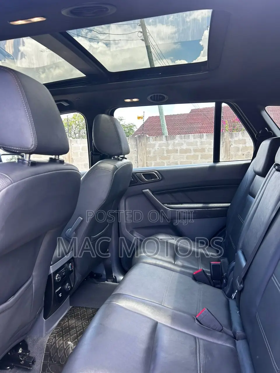 Ford Everest 2017 Blue