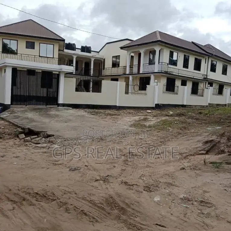 16bdrm Apartment in Tabata Kinyerezi, Kinondoni for sale