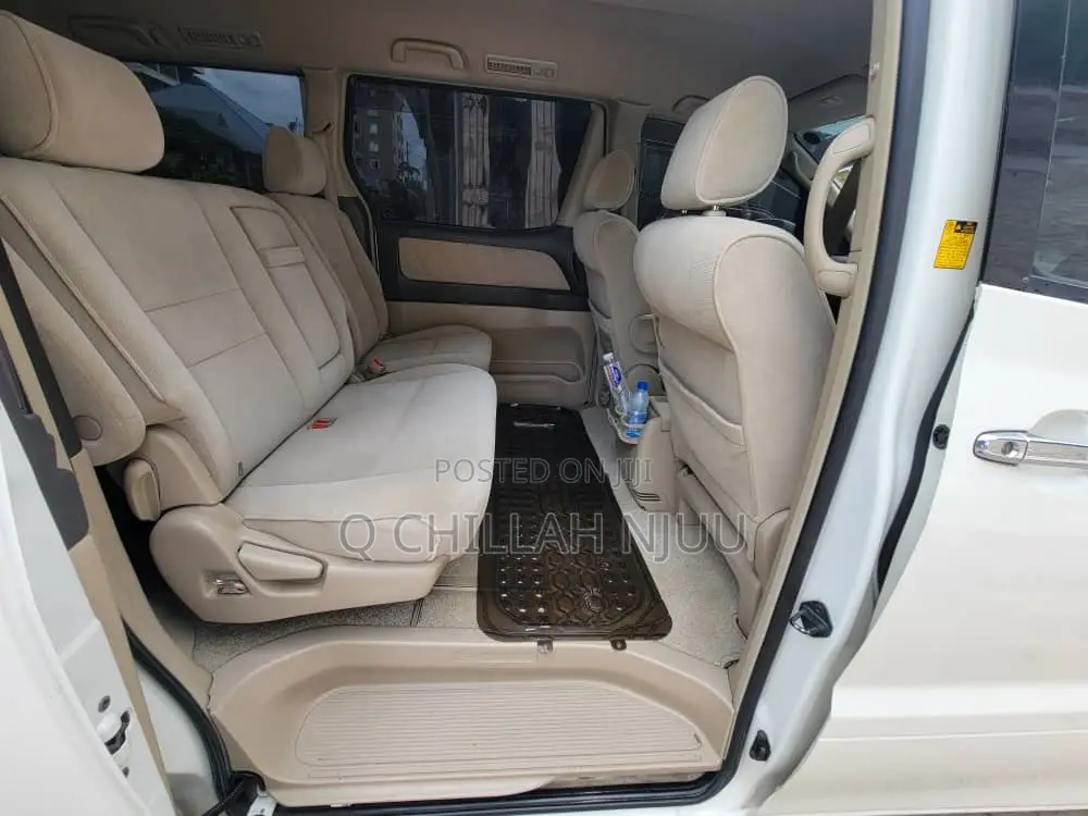 Toyota Alphard 2009 White