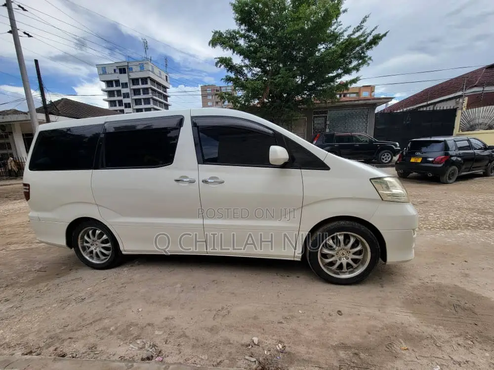 Toyota Alphard 2009 White