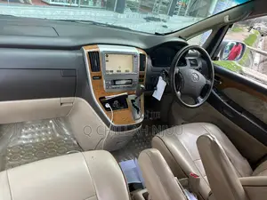Toyota Alphard 2006 Silver