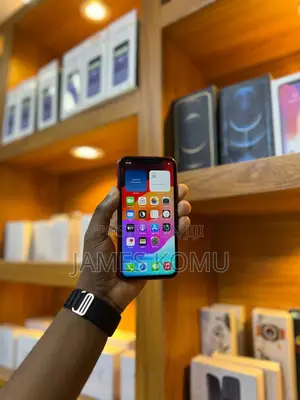 Apple iPhone 11 64 GB Red