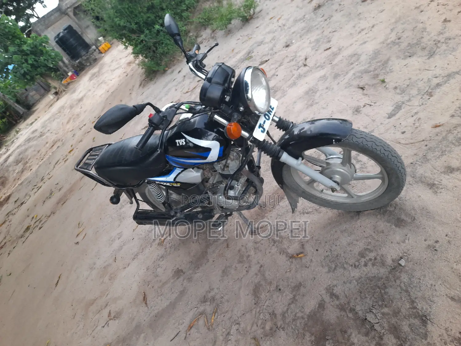 TVS HLX 125 2020 Black