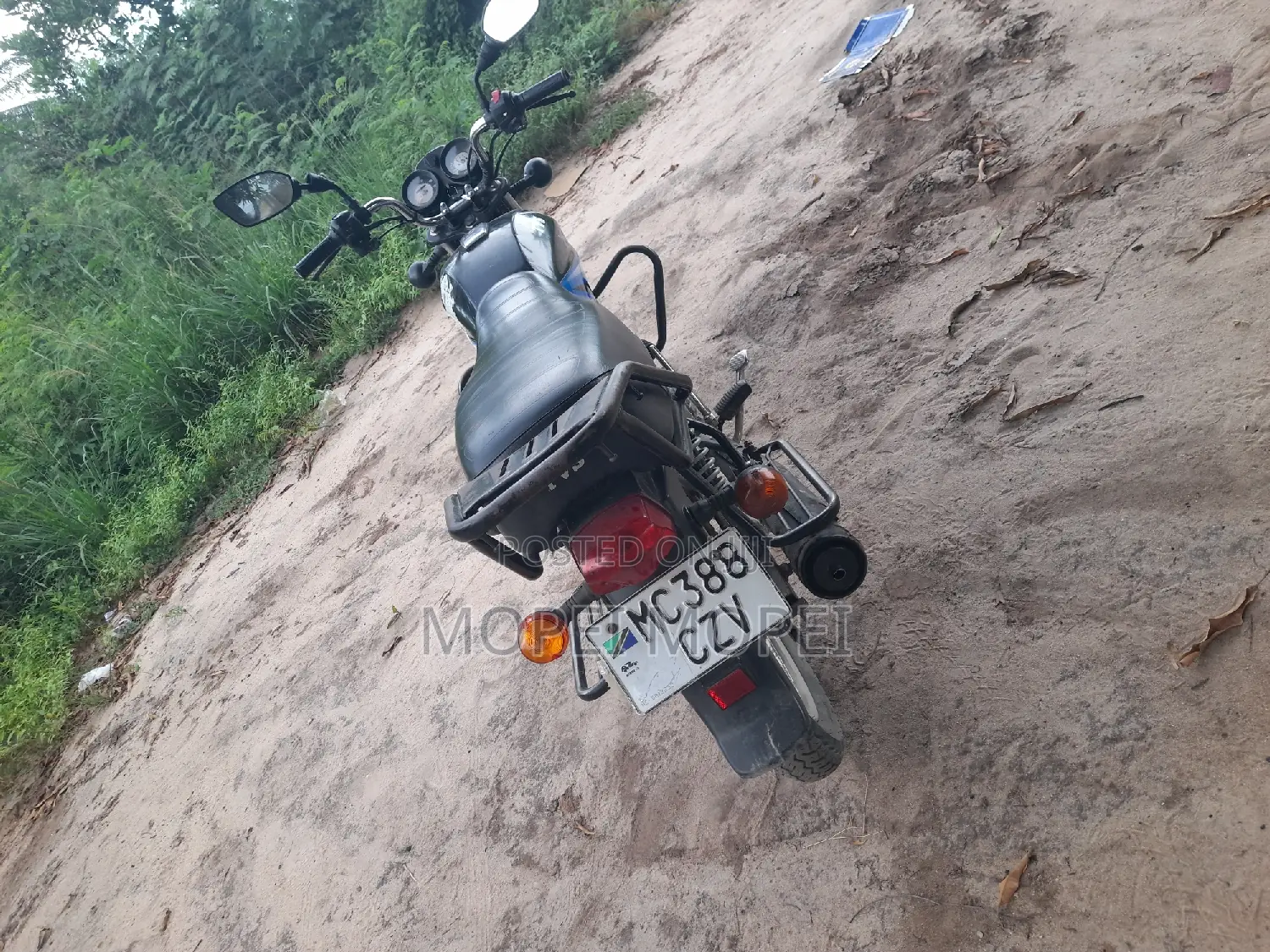 TVS HLX 125 2020 Black