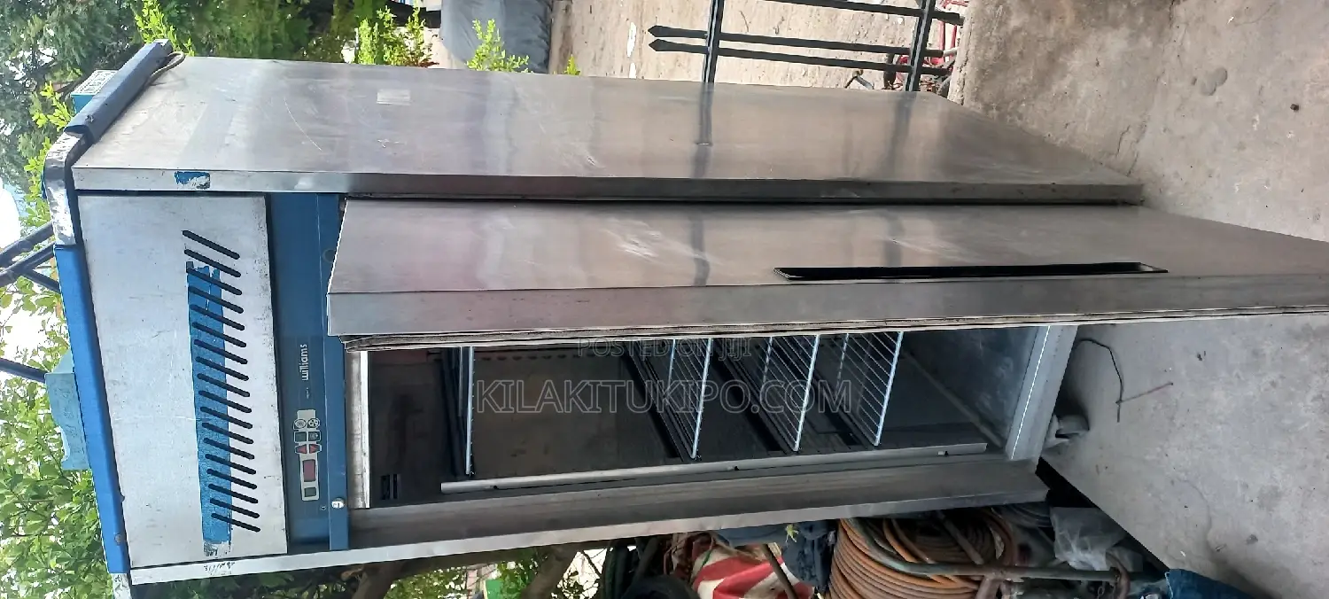 Williams Heavh Duty Upright Fridge 620L