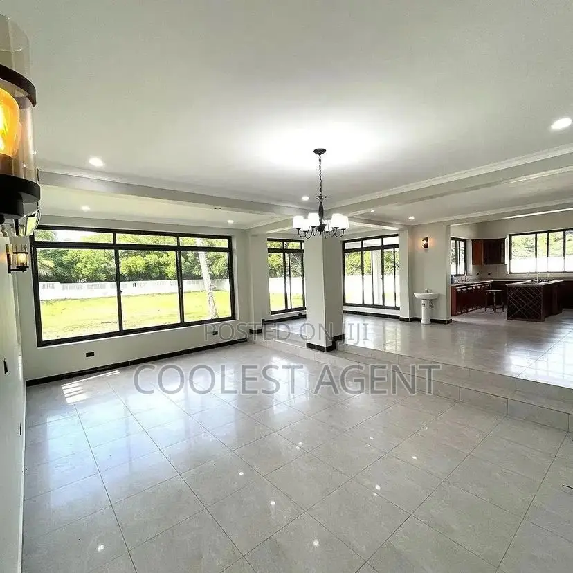 6bdrm Bungalow in Mikocheni, Kinondoni for rent