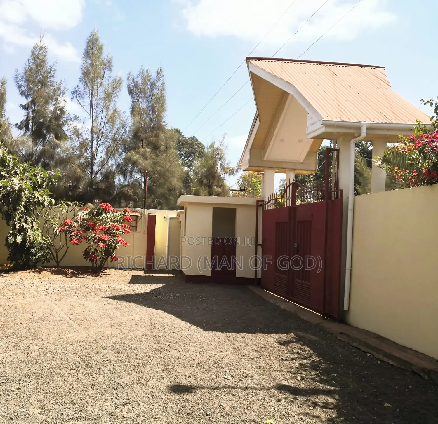 Furnished 4bdrm Bungalow in Arusha for sale