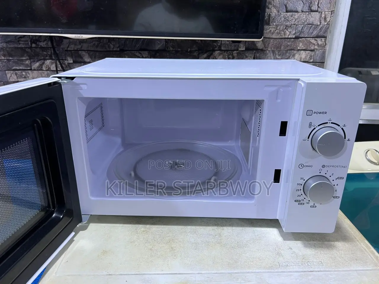 Kenn Wood Micro Ovena