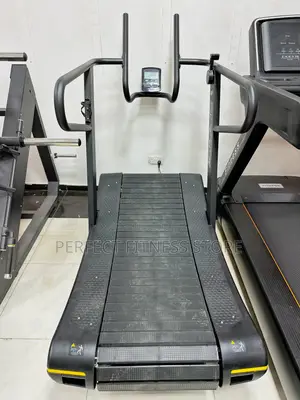 Heavy Duty Curved Treadmill