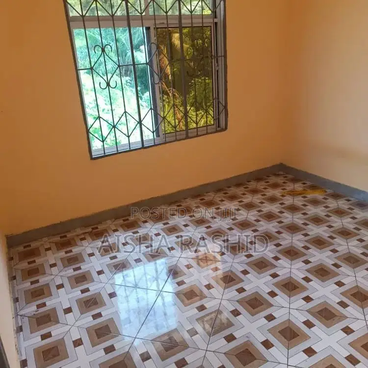 1bdrm Apartment in Kimara for rent