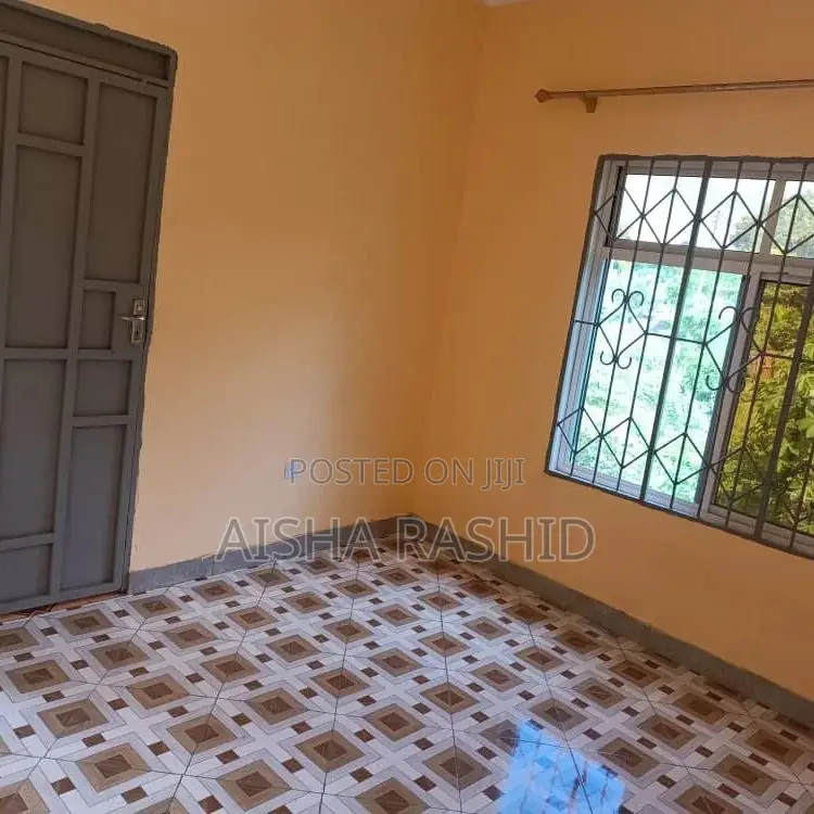 1bdrm Apartment in Kimara for rent