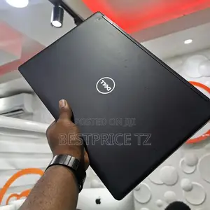 Laptop Dell Precision 15 3520 16GB Intel Core I5 SSD 512GB
