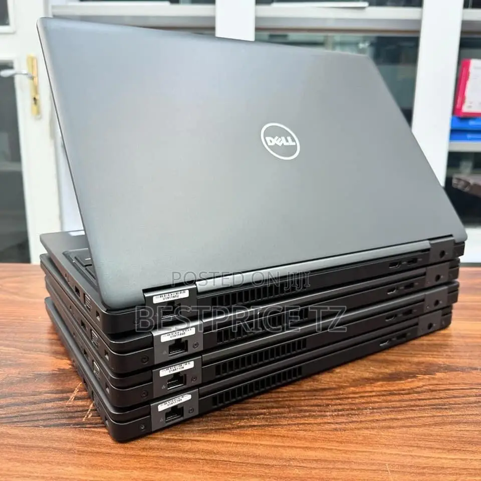Laptop Dell Precision 15 3520 16GB Intel Core I5 SSD 512GB