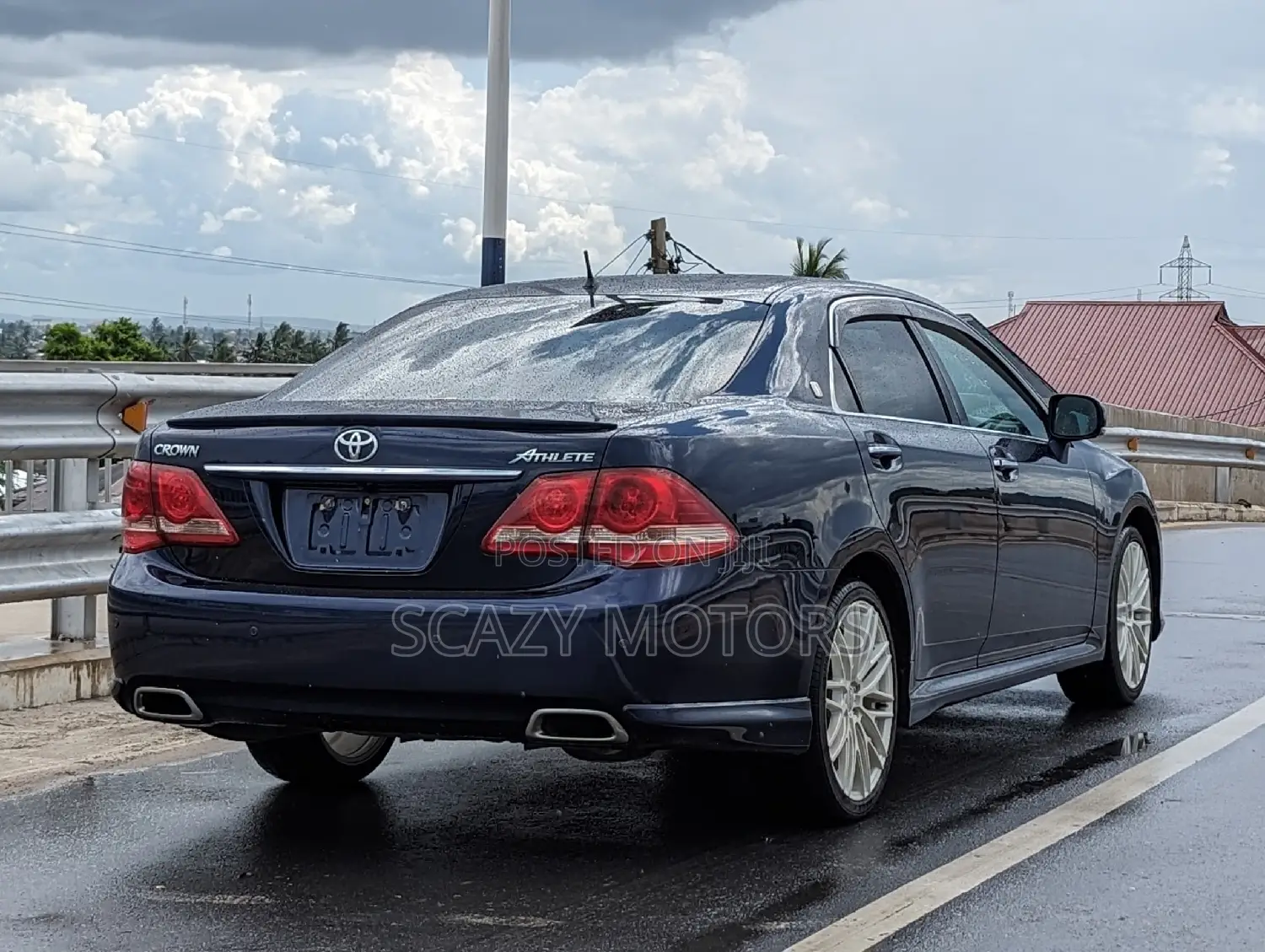 Toyota Crown 2010 Blue