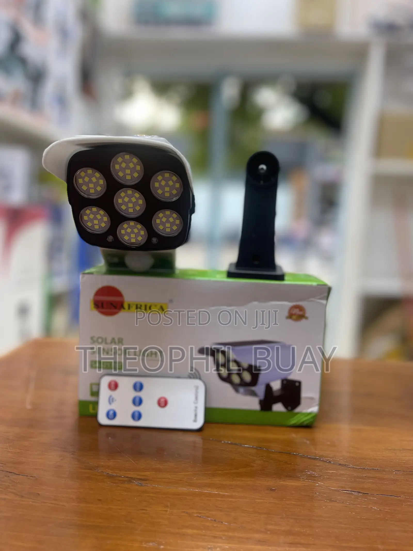 Sunafrica Solar Sensor Light With Remote