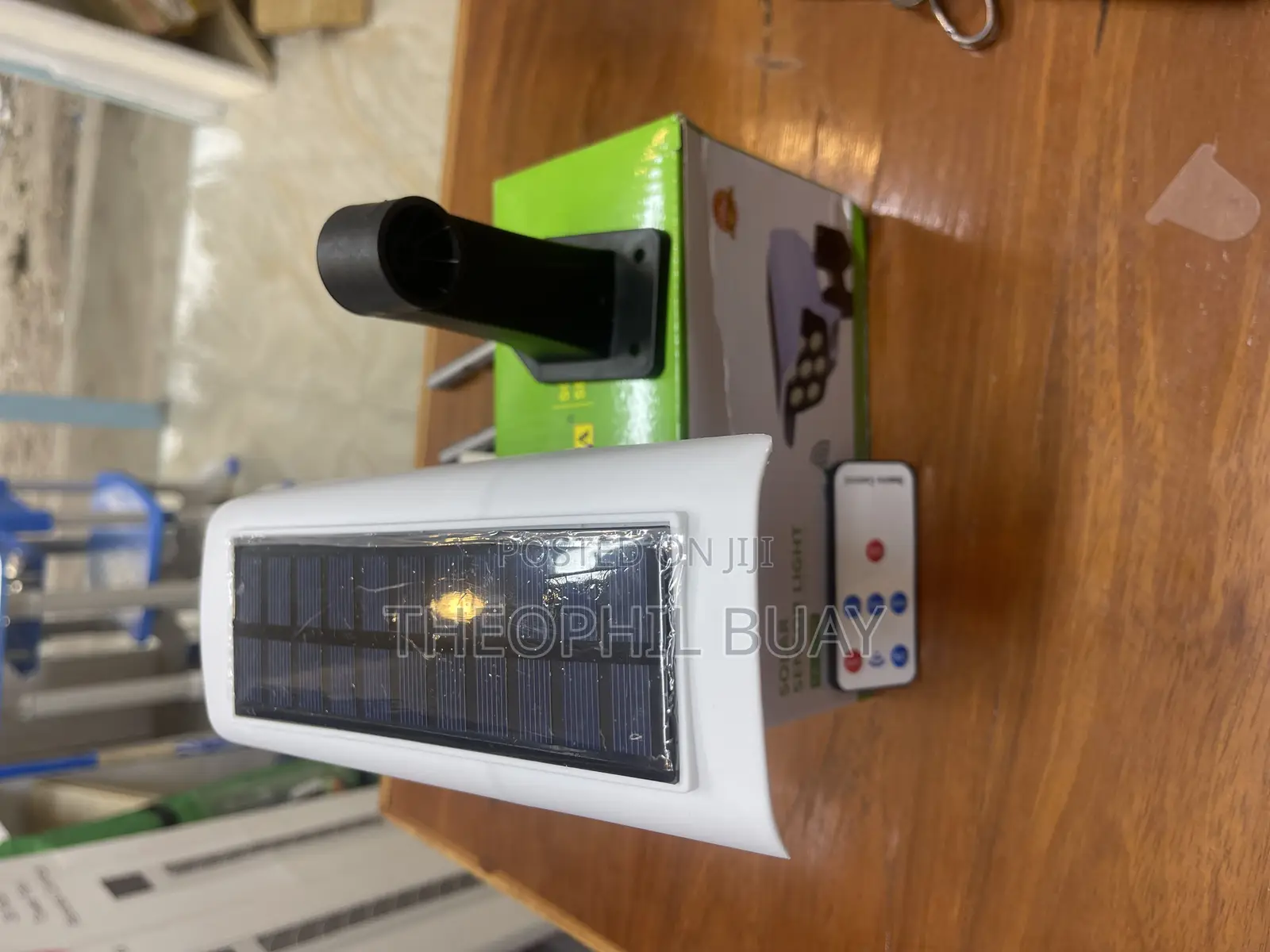Sunafrica Solar Sensor Light With Remote