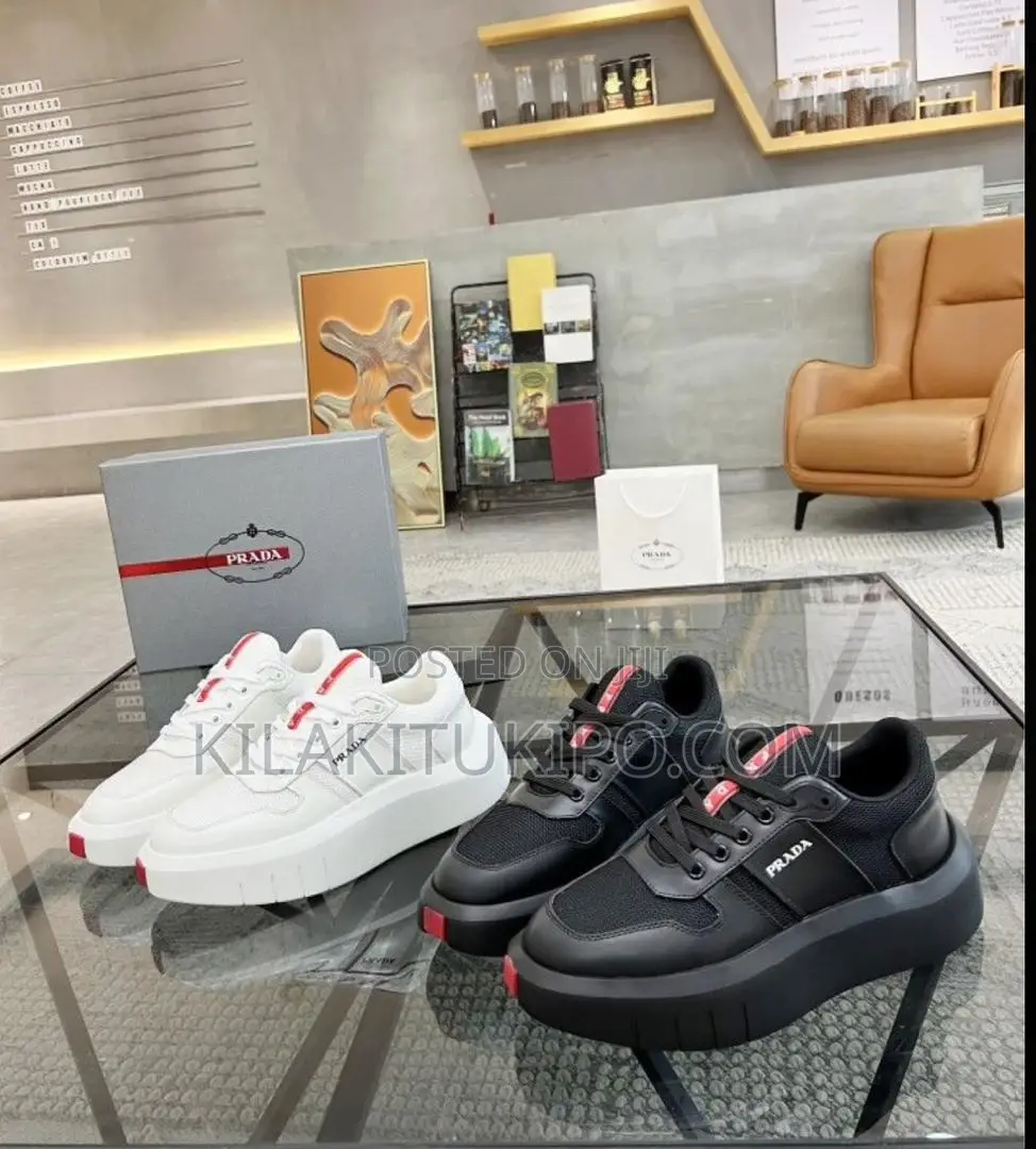 PRADA Original Sneaker