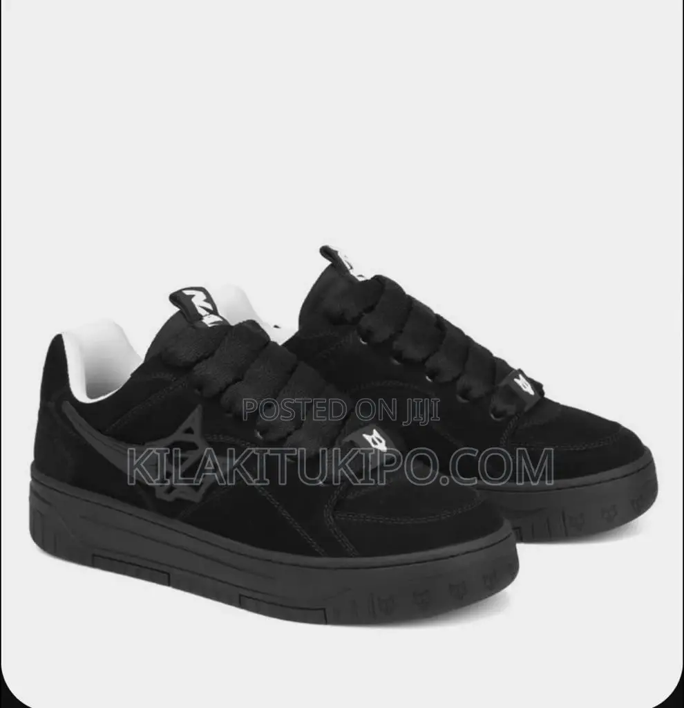 Black Box Sneaker 40-45
