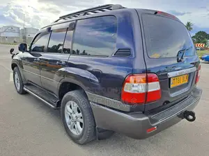 Toyota Land Cruiser 2001 Blue