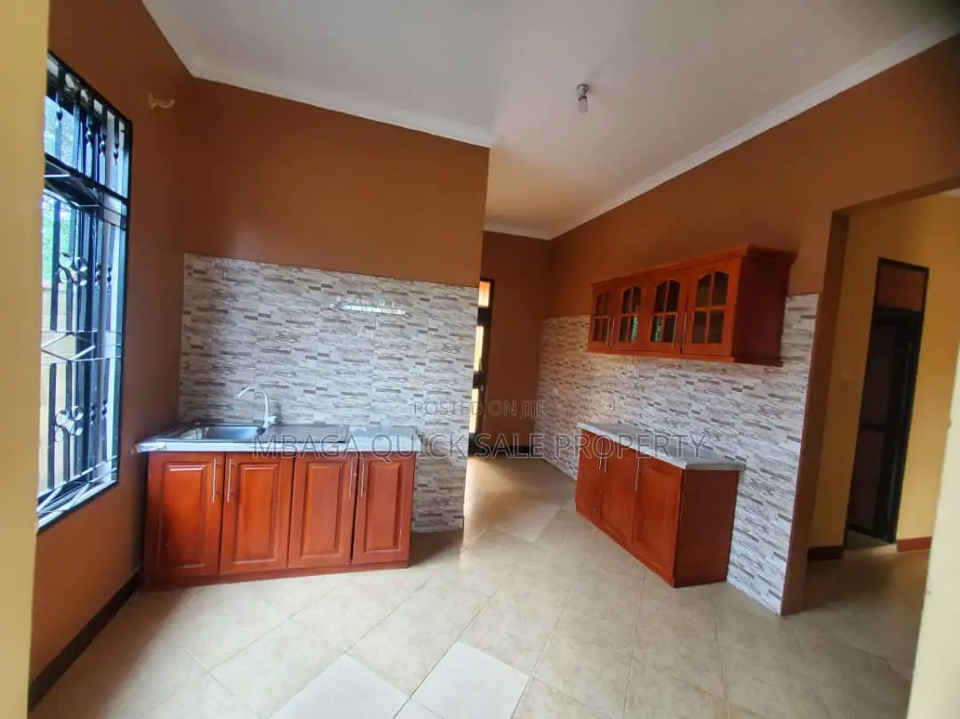 4bdrm House in Madale Polisi, Goba for sale