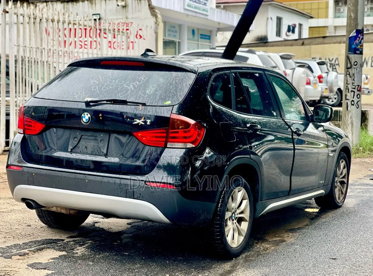 BMW X1 2010 Black