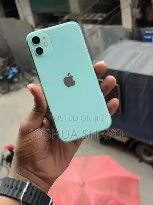 Apple iPhone 11 64 GB Blue