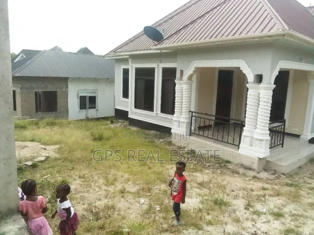 3bdrm House in Kinyerezi, Kinondoni for sale
