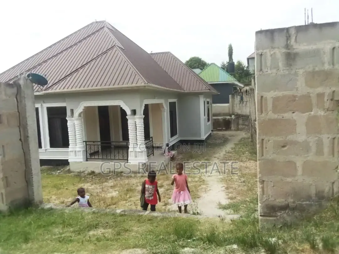 3bdrm House in Kinyerezi, Kinondoni for sale