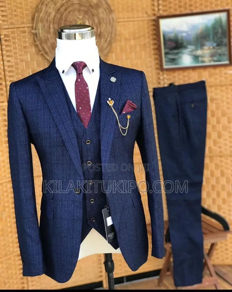 3pcs Men Suit Super Quality Grade 1
