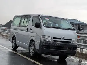 Toyota Quantum 2007 Silver