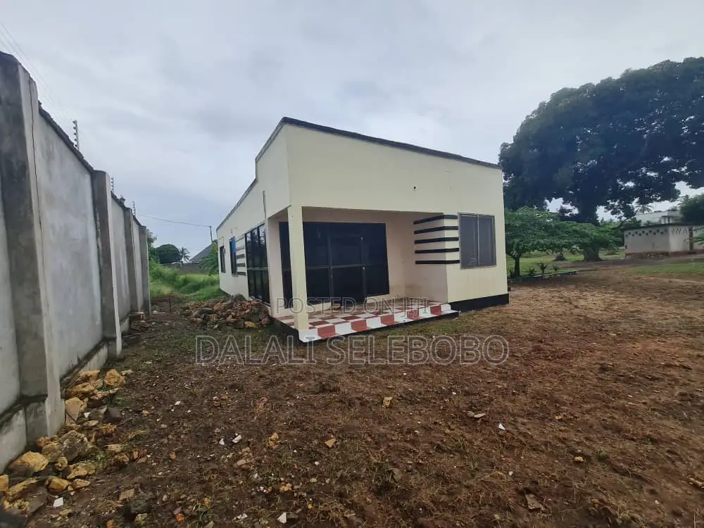 Yard at Kigamboni Mji Mwema