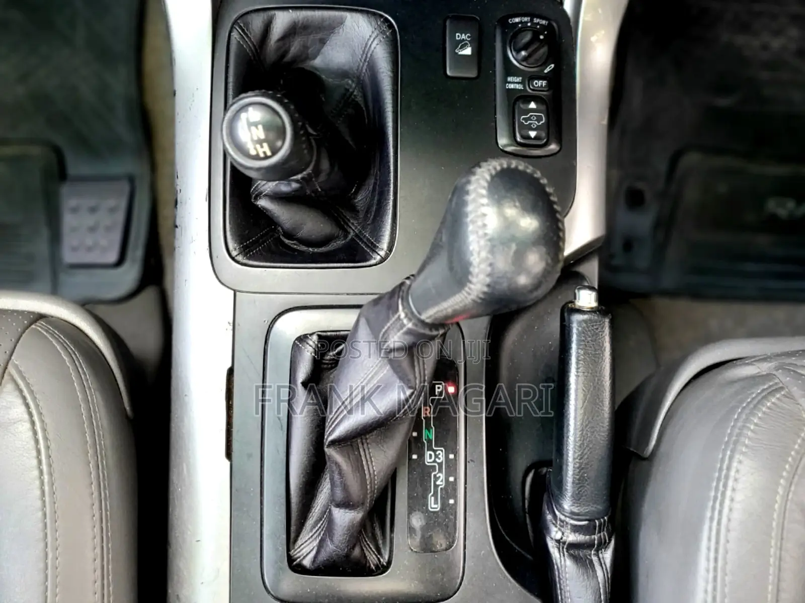 Toyota Land Cruiser Prado 3.0 D-4D 3dr 2006 Gold