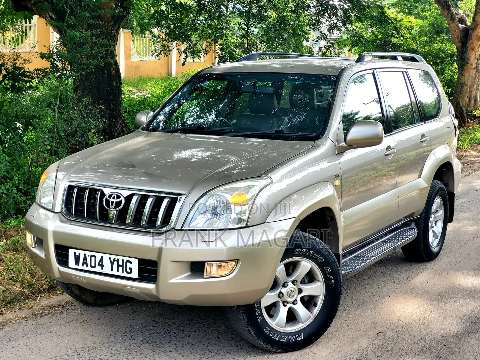 Toyota Land Cruiser Prado 3.0 D-4D 3dr 2006 Gold