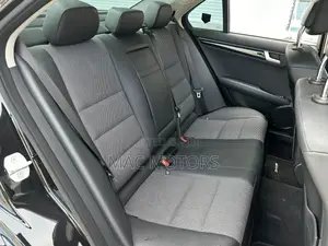 Mercedes-Benz C-Class C 180 (W204) 2013 Black
