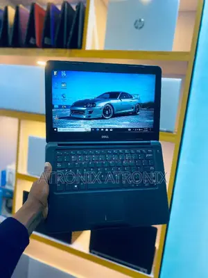 Laptop Dell Latitude 3380 8GB Intel HDD 500GB