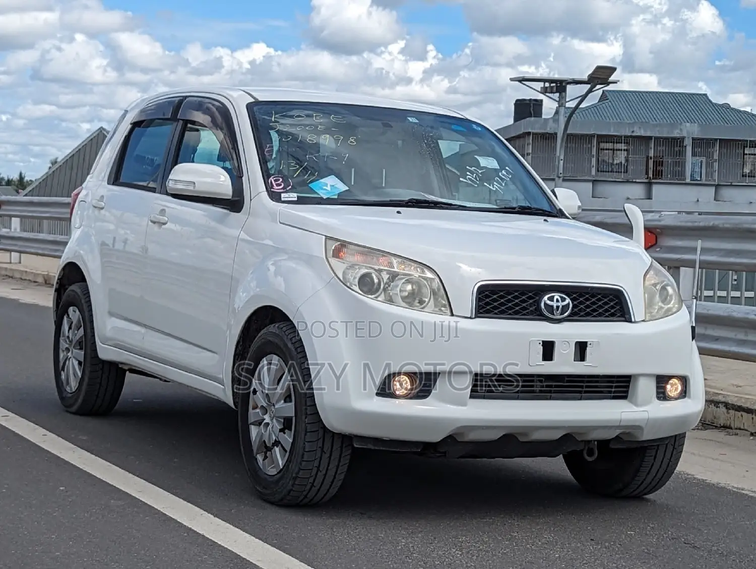 Toyota Rush 2008 White