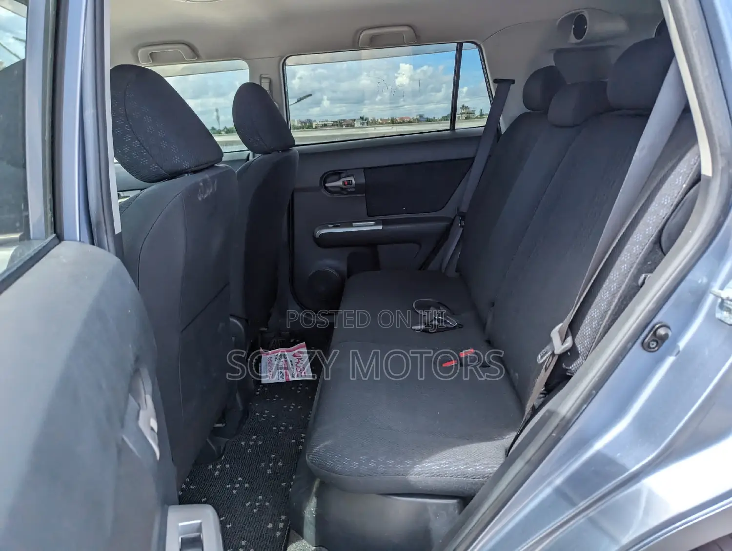 Toyota Corolla Rumion 2011 Gray