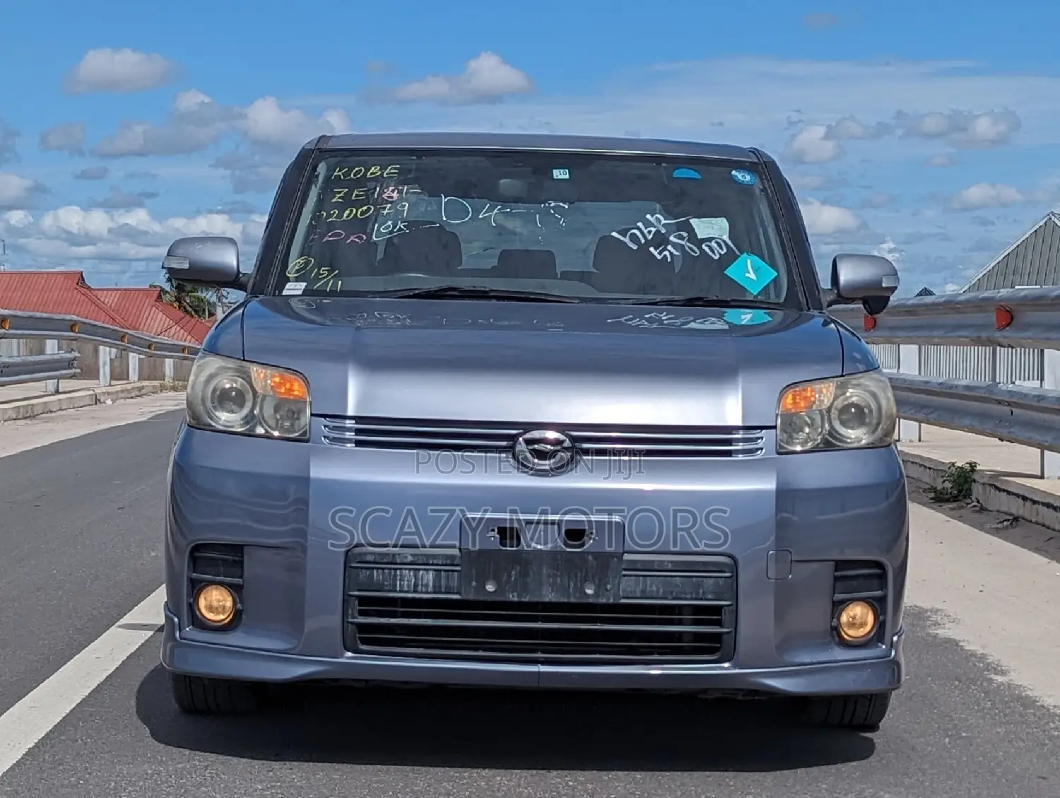 Toyota Corolla Rumion 2011 Gray