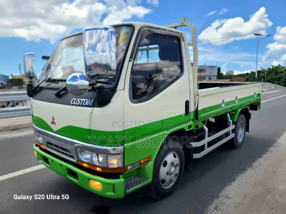 Mitsubishi Canter
